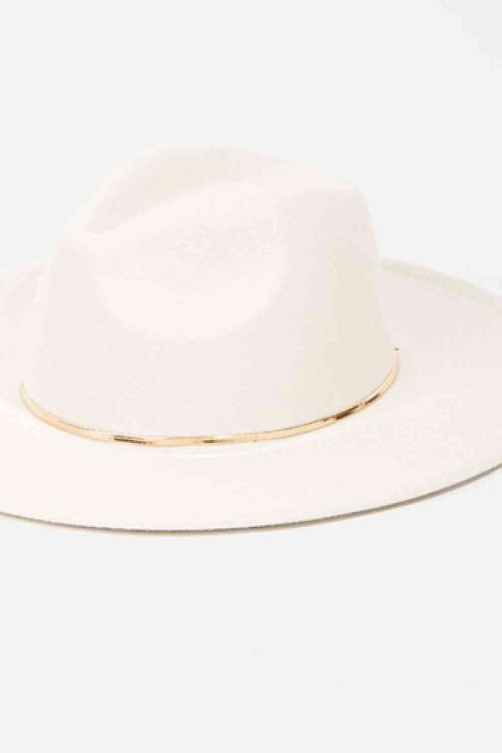 Fame Slice of Chic Herringbone Chain Fedora